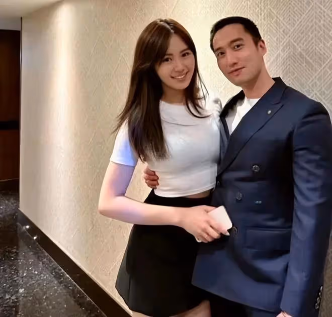 阿嬌還是不婚族，而前夫賴弘國喜曬二胎B超，結婚兩年抱倆超幸福