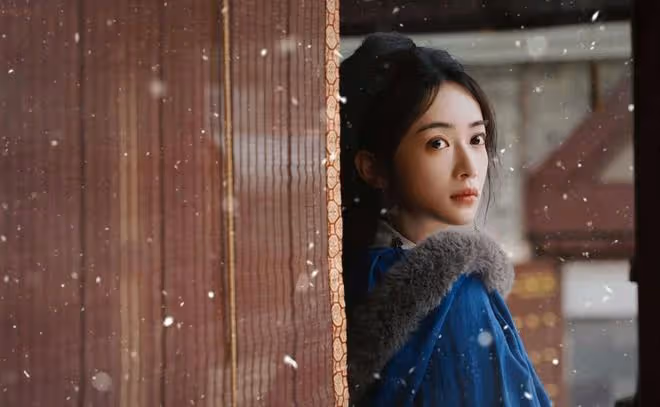 吳謹言再演復仇少女,與陳喬恩在電視劇《墨雨雲間》中鬥法