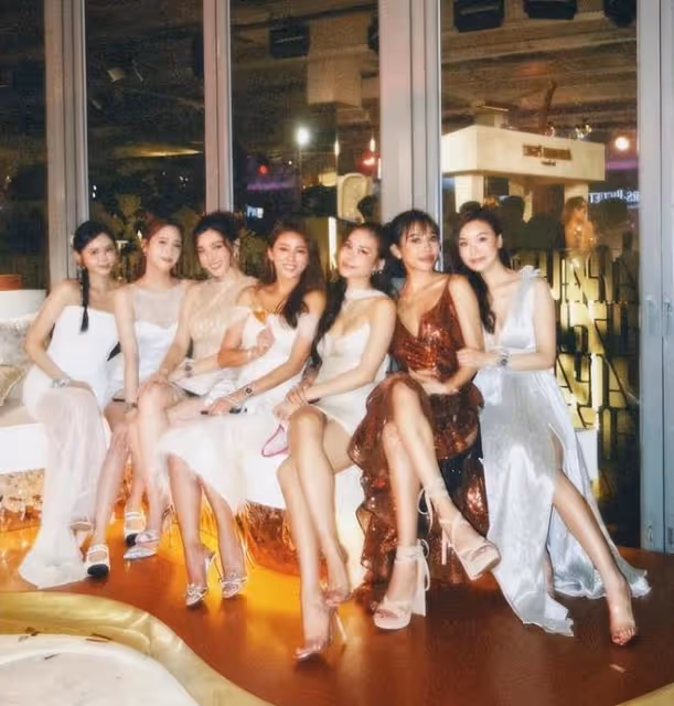 高以翔女友脫胎換骨,帶著Godfrey遺願生活,在香港出席時尚活動