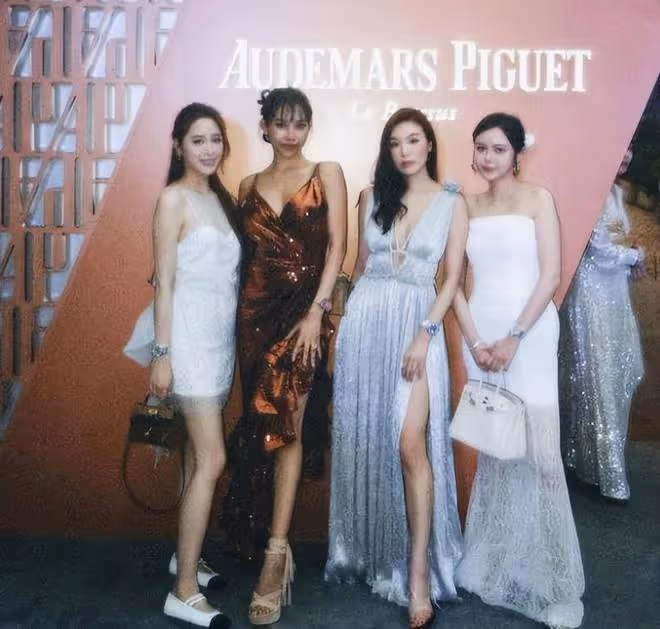 高以翔女友脫胎換骨,帶著Godfrey遺願生活,在香港出席時尚活動