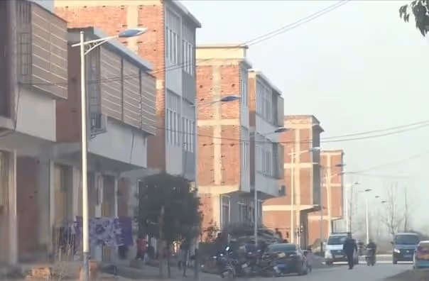 回顧:妻子發現丈夫出軌,還與別的女人生5個孩子,妻子徹底崩潰