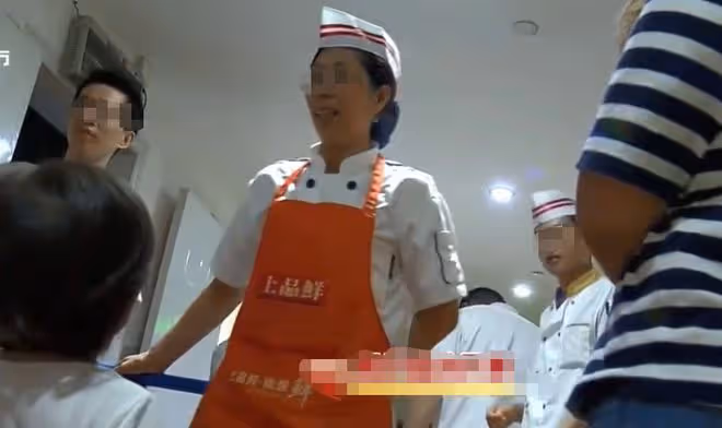 回顧:訂婚宴上男友質疑孩子身世,親子鑑定鬧上法庭,雙方不讓步