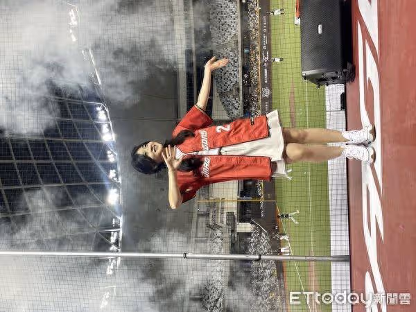 蓋兒Gail首登大巨蛋獻唱！　合體啦啦隊女神跳應援羞喊尷尬