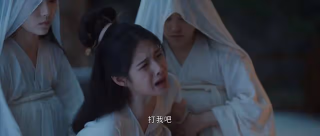 《墨雨雲間》：真姜梨慘死，假姜梨發現宰相之女不如螻蟻