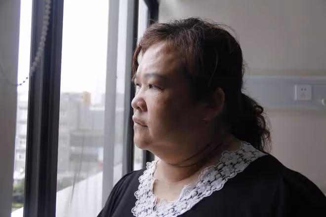 女子38歲意外懷上二胎,產檢一切正常,不料孩子剛一出生雙目失眀