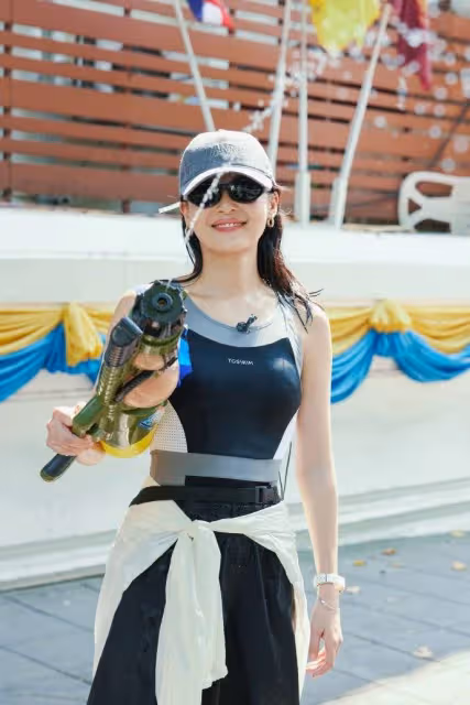 娜扎秦嵐辛芷蕾泰國潑水節美圖!三大美女魅力不可小覷