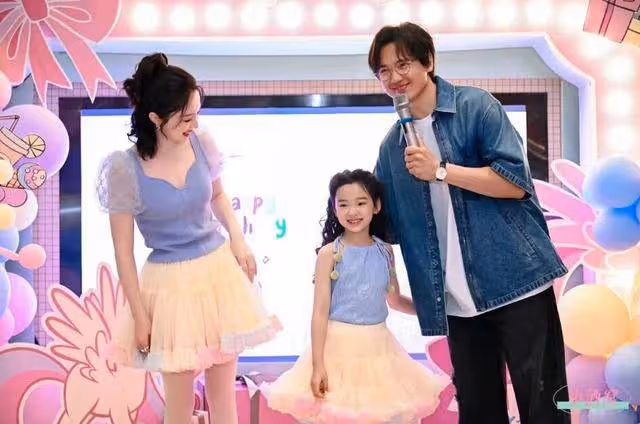 董璇白花上千萬!高雲翔疑再婚生女,孩子已上幼兒園,妻子是素人