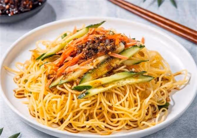 一碗涼麵的熱量是多少?涼麵的熱量高不高?