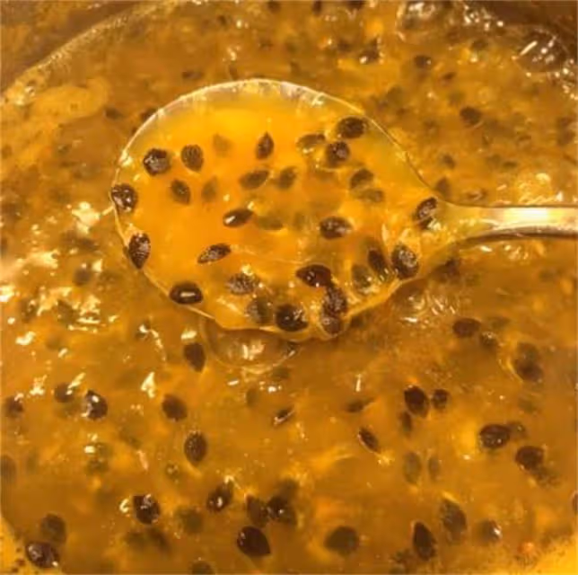 自製百香果醬,美容養顏又好吃,方法很簡單,大人小孩都可以吃