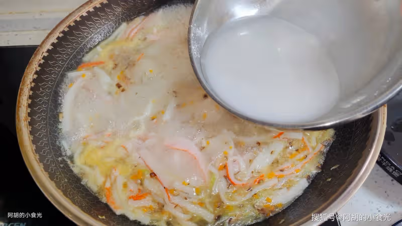 夏天寧可不吃肉，但要常喝這碗湯！花小錢煮出一鍋，找回好胃口、鮮潤十足