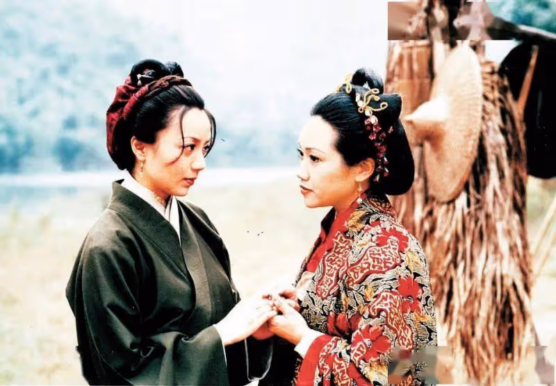 曾演《封神榜》!54歲港星大曬近照不懼變老!女兒顏值超媽咪