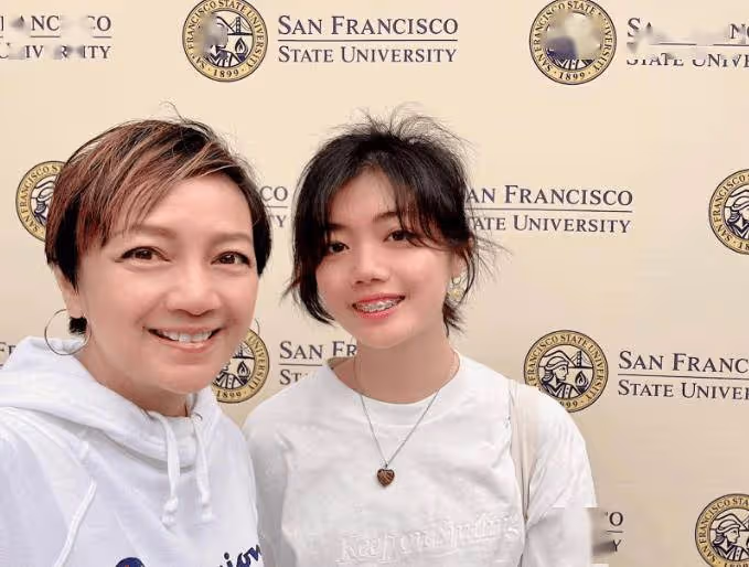 曾演《封神榜》!54歲港星大曬近照不懼變老!女兒顏值超媽咪