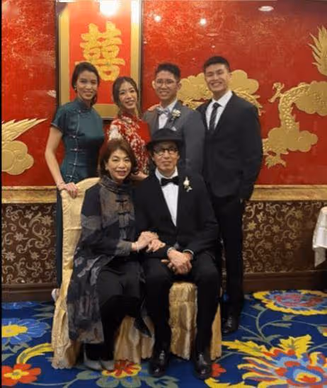 被批最丑港姐冠軍！大曬震撼尺度照！妹妹顏值比她高！
