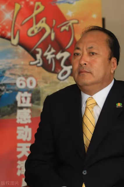 回顧李金元的發家史:靠直銷成津門首富,給員工發放豪車、遊艇