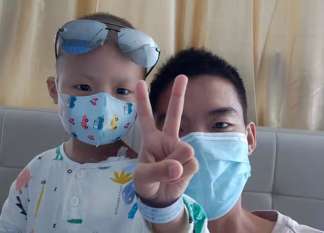 漂亮姑娘苦等兩年嫁退伍男友,生下兒子美好生活剛開始厄運卻降臨