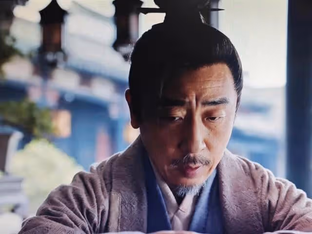 明青達殺母縱火逃脫,范閒還不知他們早就貌合神離