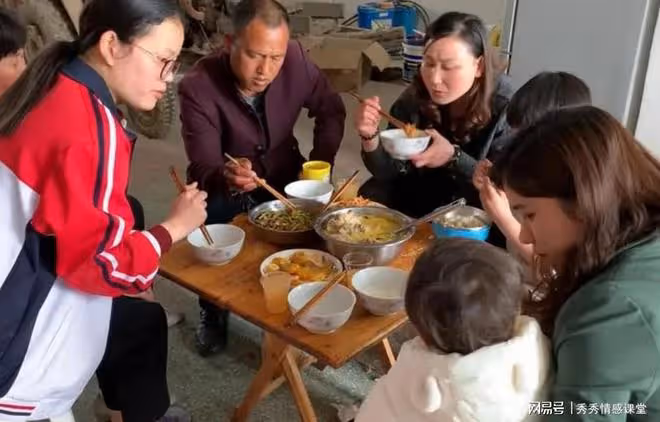 去小姑家前老公和我說:在家把飯吃飽,我不明白,後來知道了原因