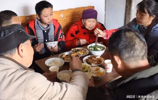 去小姑家前老公和我說:在家把飯吃飽,我不明白,後來知道了原因