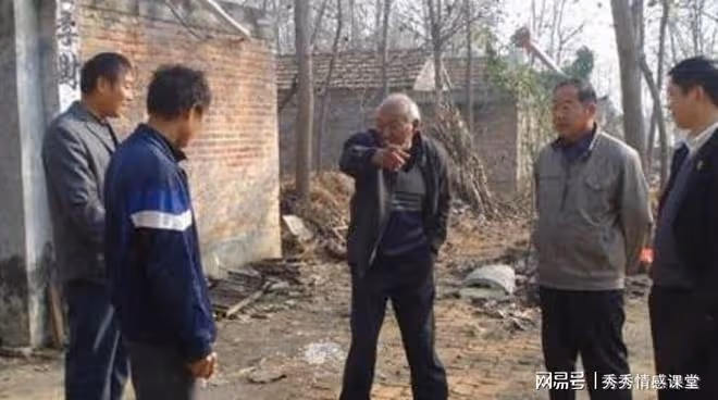 父親離世我養爺爺四整年,爺爺臨終前說,千萬別把梯子送了人