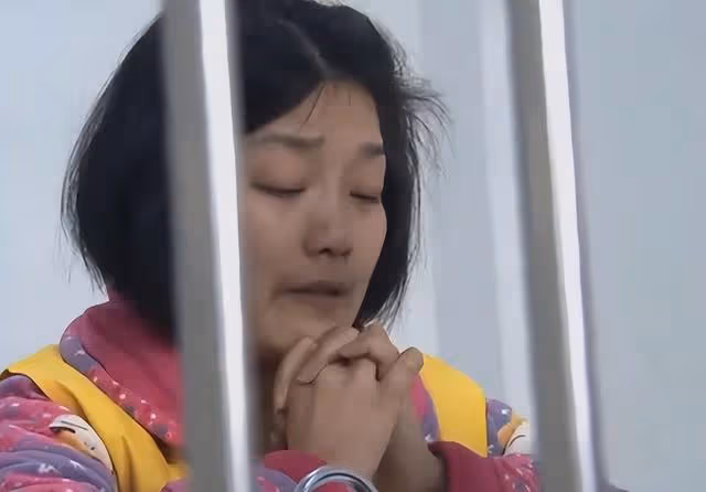 2013:浙江富婆戀上有婦之夫,被騙一億後自殺沒死,卻被判了死刑
