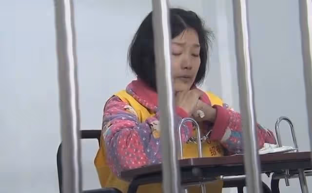 2013:浙江富婆戀上有婦之夫,被騙一億後自殺沒死,卻被判了死刑