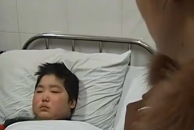 2012年江蘇女子為救兒子,逼迫被棄養16年的女兒捐骨髓,後來如何