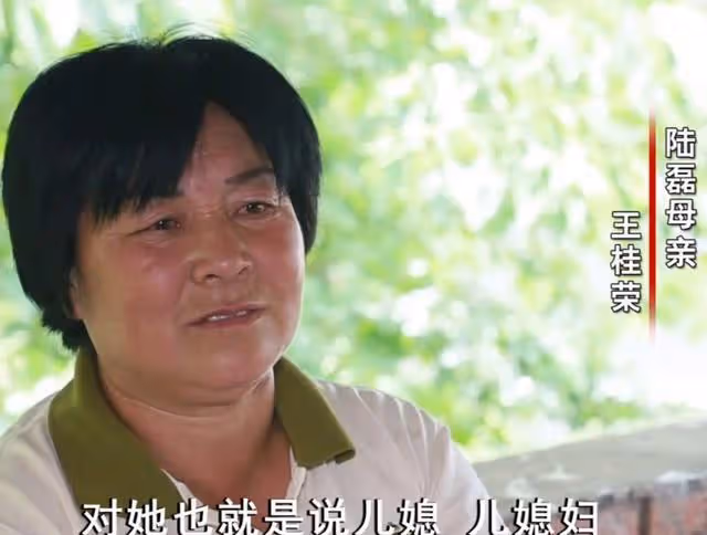 女孩出車禍智力降至3歲,軍人男友執意娶她過門,他們現狀如何