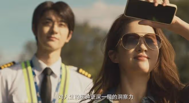 劉亦菲彭冠英吻戲上熱搜！扶頸吻太欲，觀眾：吻戲該有的臉紅心跳