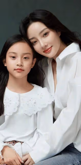 看了11歲甜馨和14歲王詩齡的近照,才明白李小璐和李湘的區別