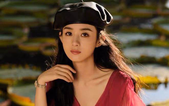 趙麗穎露營盡享親子時光，母愛滿滿引關注，與兒子想想互動成焦點