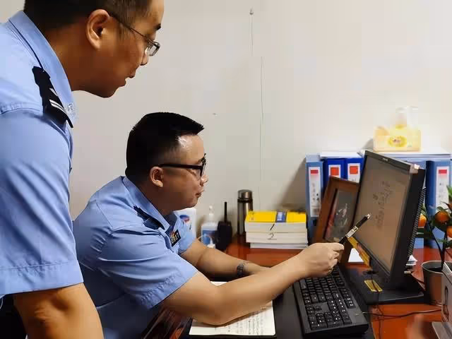 2015年,江蘇男子從亡母留下的鐵盒中找到600萬存單,銀行:假的