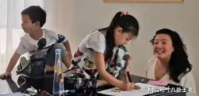 見孫子自由!曝張蘭飛台北看孫子女,讓兒子娶小梅就是為了探親權