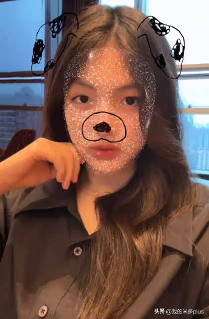 李湘女兒去遊學，王詩齡素顏出鏡為爸媽買巧克力，王岳倫隔空感謝