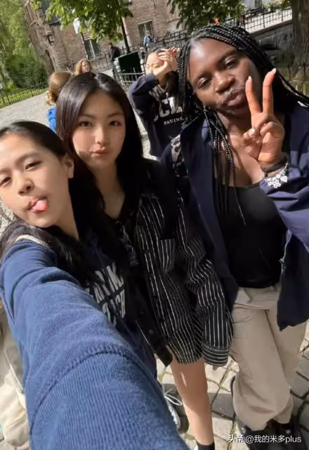 李湘女兒去遊學，王詩齡素顏出鏡為爸媽買巧克力，王岳倫隔空感謝