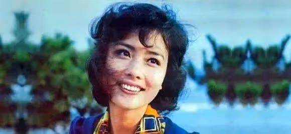 他曾比張國立還紅，娶的3個老婆都是娛樂圈個頂個的大美人