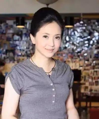 他曾比張國立還紅，娶的3個老婆都是娛樂圈個頂個的大美人