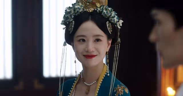 《墨雨雲間》成照妖鏡,當「科技臉」碰上天然臉,16歲女配贏麻了