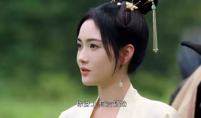《墨雨雲間》成照妖鏡,當「科技臉」碰上天然臉,16歲女配贏麻了