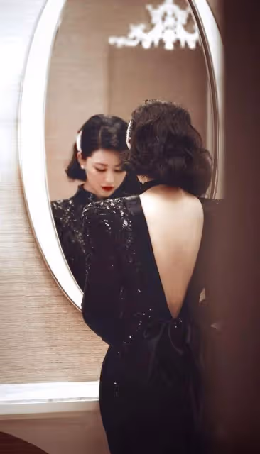 朱珠生娃後身材更曲線更好了，穿旗袍走紅毯變性感尤物，微胖太美