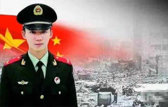 兒子天津爆炸中犧牲,47歲母親4次試管誕龍鳳胎,含淚照全家福