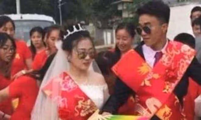 2018年,山西11個姐姐湊32萬給弟買房結婚,還有後續,心酸又現實