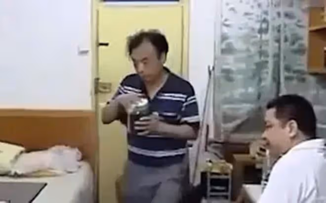 2013年丈夫苦尋失蹤妻子一個月,發現其沒出小區,還查出個大秘密