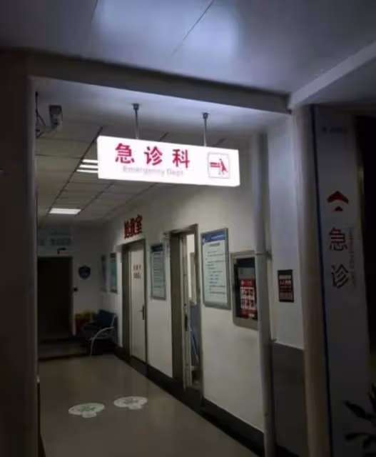 回顧:妻子為給弟弟買房,自家敗光家產還負債40萬,丈夫痛哭流涕