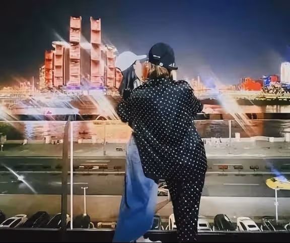 揭秘張若昀與唐藝昕的幸福婚姻生活