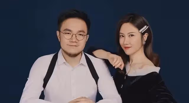 宋丹丹兒媳王博谷:嫁小7歲巴圖生兩子,和婆婆情如姐妹