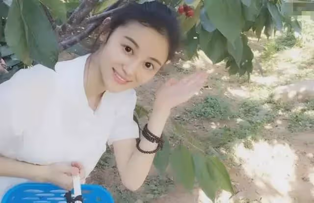 原來她早已去世!被全家8口吸血多年,26歲全身潰爛不治而亡