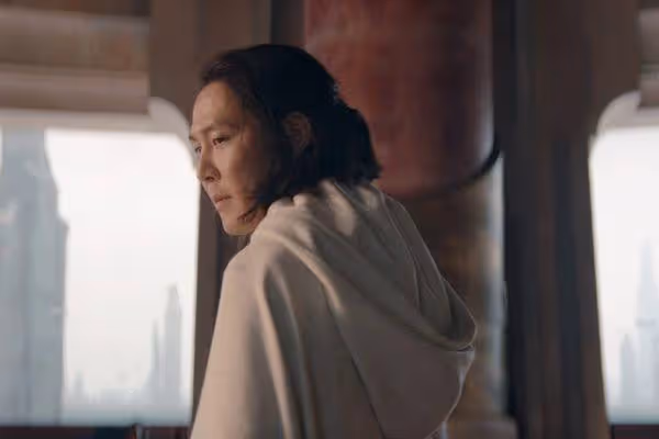 《侍者》李政宰全英文上陣加持星戰！　遭背叛涉家族滅門慘案