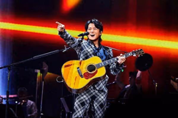 家鄉福利！福山雅治長崎開免費演唱會　2.5萬座位開放抽籤官網炸了