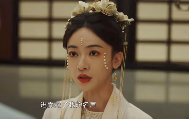 墨雨雲間:未婚夫被奪,母親被毒殺,姜若瑤有多慘?被毒啞、挖眼