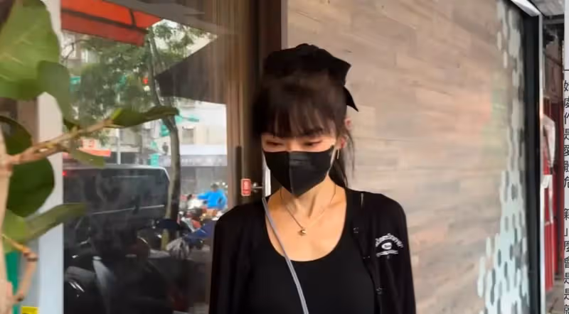 寬姐母喪｜16星弔唁！張小燕徒弟風波後首亮相最有心　謝金燕中斷《浪姐5》返台最遙遠